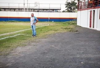 O treinador amargou três derrotas na Copa São Paulo (Foto: Bennison de Santana/Folha BV)
