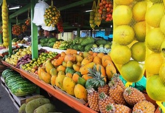 Alguns frutos locais se desenvolvem melhor no verão devido à incidência solar e possibilidade de controle da irrigação (Foto: Priscilla Torres/Folha BV)