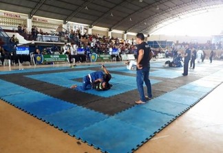 Primeiro evento da FJJERR reuniu mais de 700 atletas. (Foto: Bennison de Santana/Folha BV)