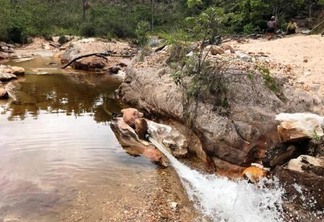Garimpo ativo em um dos principais pontos turísticos, a Cachoeira do Funil (Foto: Jessé Souza/Divulgação)