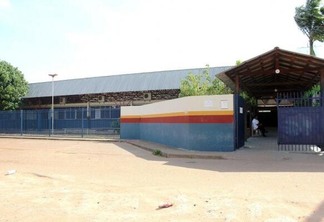 Escola Militarizada Conceição Costa e Silva foi um dos locais furtados (Foto: Priscilla Torres/Folha BV)