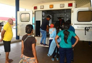 Alguns feridos durante conflito foram levados pro Hospital Geral de Roraima; alguns deles, de acordo com a Sesau, estão em estado grave (Foto: Nilzete Franco/Folha BV)
