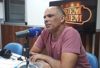 O promotor de eventos Ney Marinho conta quais serão as novidades do Tardezinha no Quem é Quem (Foto: Minervaldo Lopes/Folha BV)