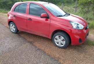 Apenas o carro da vítima foi recuperado. Ele estava parado numa estrada da região do Monte Cristo (Foto: Divulgação)