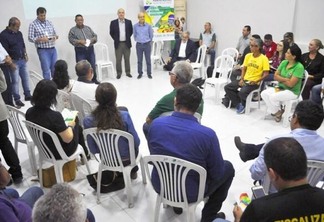 Reunião recebeu representantes de várias entidades para elaboração de plano que visa crescimento da fruticultura de Roraima (Foto: Diane Sampaio/FolhaBV)