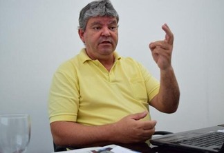 Presidente do Sindsep-RR, José Carlos Gibim, recomenda que servidores procurem a Digep (Foto: Diane Sampaio/FolhaBV)