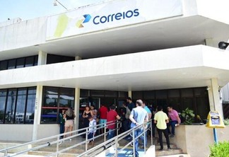 Para facilitar o trâmite, os Correios passaram a oferecer a possibilidade de depositar o valor diretamente na conta bancária dos candidatos (Foto: Diane Sampaio)