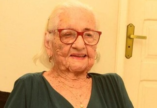 Clotilde Rocha Ferreira completa 100 anos nesta segunda-feira, 20 (Foto: Nilzete Franco/FolhaBV)
