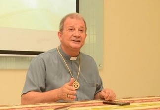 A apresentação foi feita pelo bispo Dom Mario Antônio durante coletiva de imprensa realizada na manhã desta sexta-feira, 21 (Foto: Nilzete Franco/FolhaBV)