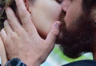 Os foliões devem tomar alguns cuidados para prevenir a doença do beijo (Foto: Nilzete Franco/FolhaBV)
