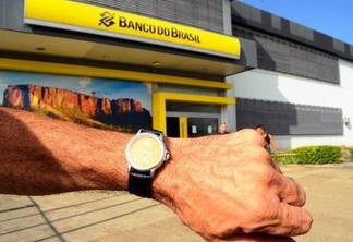 O início do expediente hoje nas agências bancárias será às 12h, com encerramento em horário normal de fechamento (Foto: Nilzete Franco/FolhaBV)