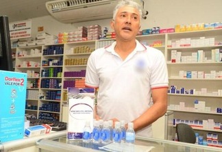 Álcool em gel e máscaras tem sido muito demandado em farmácias da capital (Foto: Nilzete Franco/Folha BV)