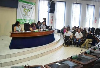 A Audiência ocorreu na Câmara Municipal de Boa Vista (Foto: Diane Sampaio/FolhaBV)