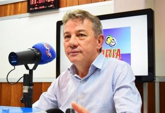 O governador Antônio Denarium é o entrevistado de hoje no Quem é Quem. (Foto: Nilzete Franco/FolhaWeb)