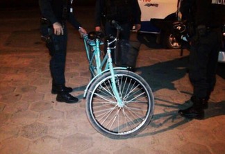 Apenas uma bicicleta foi recuperada (Foto: Aldenio Soares)