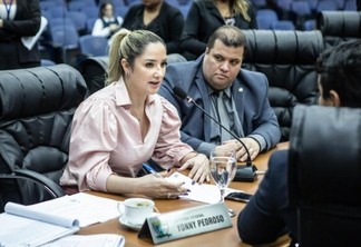 A proposta da deputada estadual visa Aluguel Social para mulheres vítimas de violência doméstica que estão vulneráveis. Foto: Marcelo Rodrigues/Ascom Yonny Pedroso