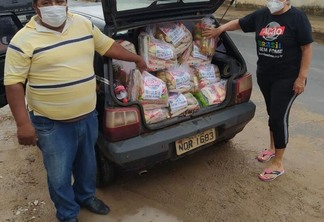 Ação entrega mais de 2 mil cestas básicas para famílias carentes (Foto: Divulgação)