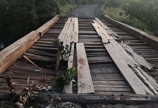 Moradores reclamam da condição da ponte (Foto: Reprodução)