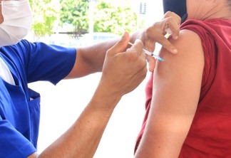 O estudo considerou os imunizados com CoronaVac e AstraZeneca (Foto: Divulgação)