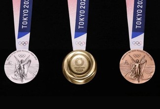 Um fato curioso, é que a medalha de ouro contém 550 gramas de prata e somente 6 gramas de ouro (Foto: Tokyo2020/Divulgação)