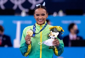 É a segunda medalha da ginasta em Tóquio. Crédito: Miriam Jeske/COB