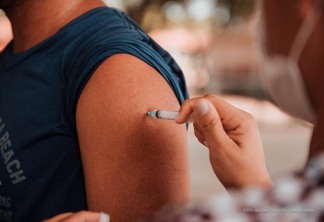 Pessoas a partir de 18 anos de idade podem se vacinar (Foto: Divulgação)