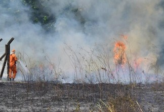 Só de outubro de 2020 a março de 2021, Roraima registrou 594 focos de calor em todo o estado (Foto: Nilzete Franco/FolhaBV)