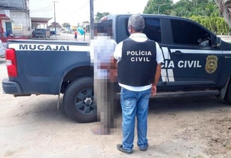 Pedreiro acusado pelo crime se apresentou à polícia na companhia de um advogado (Foto: Divulgação)