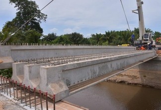 Ao todo, serão mais de R$33,4 milhões investidos para construção de pontes e manutenção de vicinais nos três municípios (Foto: Divulgação)