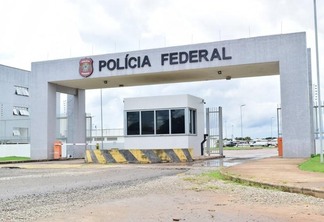 Policiais federais cumpriram nove mandados de busca e apreensão (Foto: Nilzete Franco/FolhaBV)