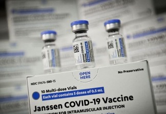No Brasil, a vacina da Janssen está autorizada para uso emergencial desde 31 de março deste ano (Foto: Agencia Saúde)