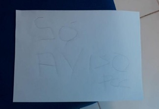 Bilhete escrito a lápis foi deixado na sede da corporação (Foto: Divulgação)