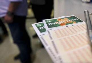 Apostas podem ser feitas até as 19h, nas casas lotéricas (Marcelo Camargo/Agência Brasil)