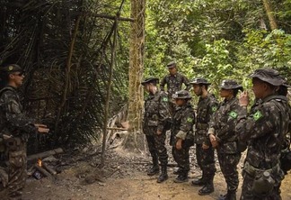O estágio teve como principal objetivo proporcionar conhecimentos específicos do Exército Brasileiro e de assuntos militares (Foto: Exército Brasileiro)