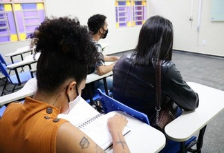 Exame avalia competências, habilidades e saberes adquiridos no processo escolar ou extraescolar (Foto: Nilzete Franco/FolhaBV)