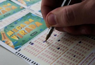 As apostas podem ser feitas nas casas lotéricas ou no aplicativo da Caixa. A aposta simples custa R$ 4,50 (Foto: Divulgação)