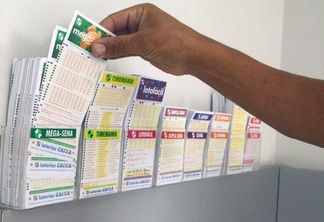 Apostador também pode adquirir cotas de bolões organizados pelas lotéricas (Foto: Nilzete Franco/FolhaBV)