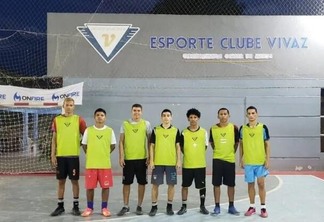 Atletas da categoria Sub-20, uma das principais do clube (Foto: E. C. Vivaz)