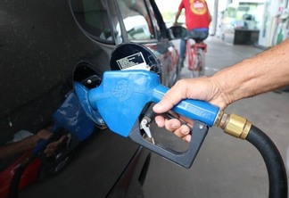 No balanço nacional, o combustível da Região apresentou a maior média (R$ 6,109), se comparado ao fechamento de dezembro.  (Foto: Arquivo Folha BV)