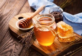 Além de nutritivo, o mel é sobretudo uma fonte rápida de energia, já que é facilmente absorvido pelo organismo