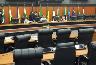 Subcomissão se reuniu em oitivas nesta segunda-feira na Assembleia (Foto: Nilzete Franco/FolhaBV)