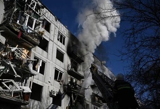 As Forças Armadas da Rússia lançaram uma segunda onda de ataques contra cidades ucranianas (Foto: Agência AFP)
