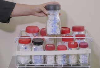 O Banco de Leite da maternidade também necessita de potes de vidro para o armazenamento de leite materno (Foto: Divulgação)