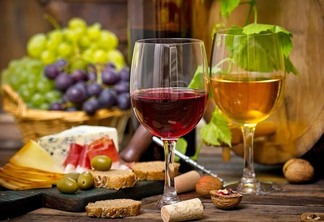 O vinho atua na prevenção de doenças degenerativas, e do coração, assim como o envelhecimento precoce (Foto: Divulgação)