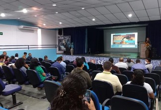 Palestra foi realizada no auditório da escola do Sesi (Foto: Divulgação)