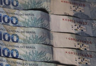 Valor médio recebido pelas famílias em julho será de R$ 408,80 (Foto: José Cruz/Agência Brasil)