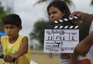 Rabiola aborda questões como as relações sociais estabelecidas no contexto da crise migratória em Boa Vista (Foto: Divulgação)