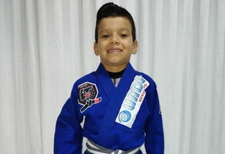 Carlos Henrique de apenas seis anos luta por pódio no Sul-Americano Kids. Crédito: Team Leal