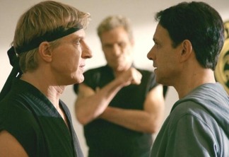 Daniel LaRusso (Ralph Macchio) e Johnny Lawrence (William Zabka)  retornam para a quinta temporada (Foto: Divulgação)