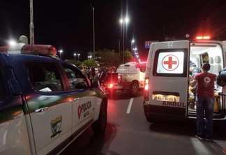 O acidente aconteceu no domingo na Ene Garcês (Foto: Marília Mesquita/FolhaBV)